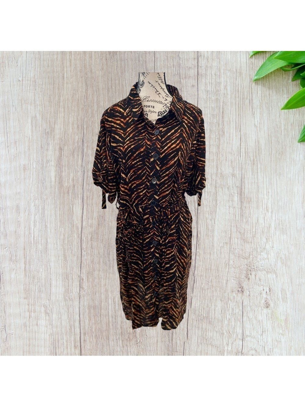 New Look Tiger Print Belted Black Mini Shirt Dress NWT Size 3X
